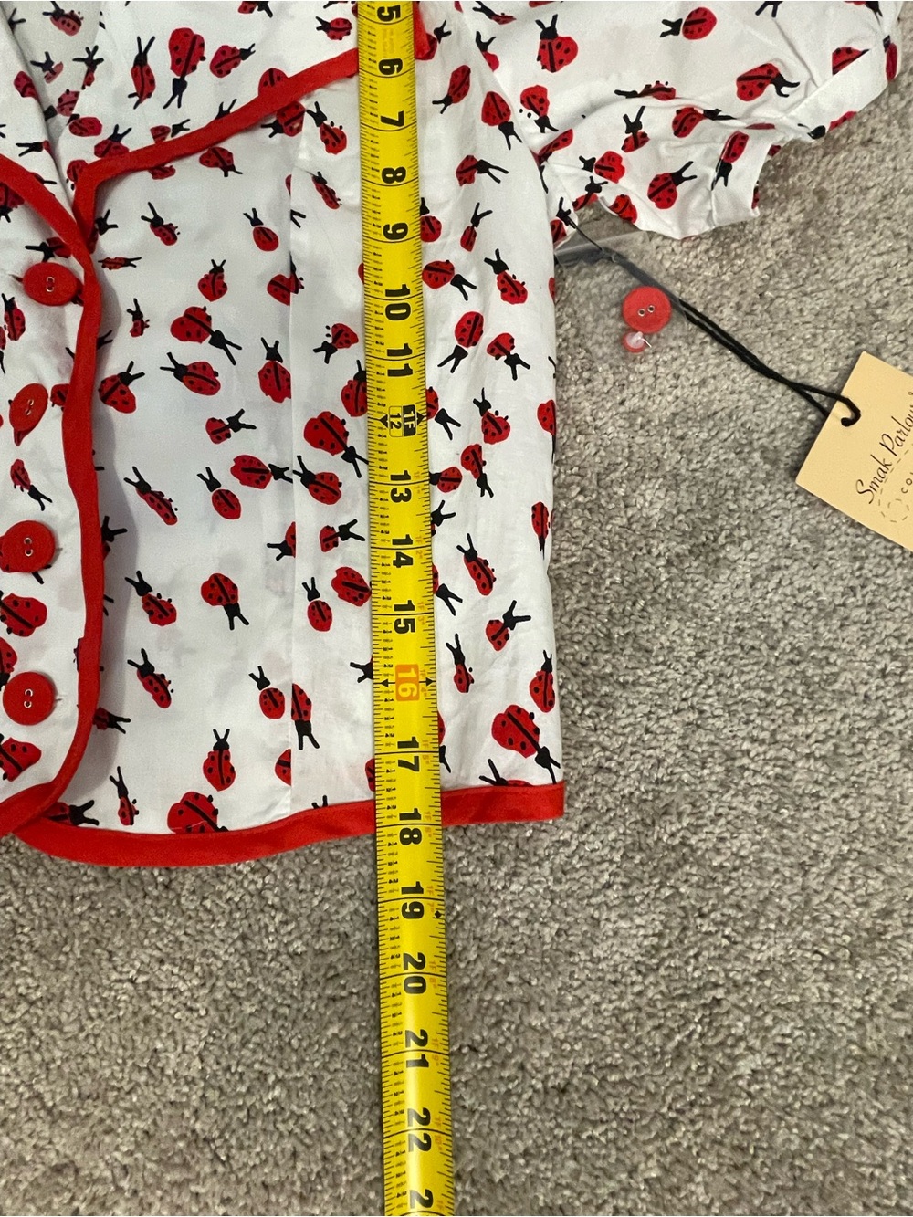 Red Ladybug Print Button-Up Crop Top - Picture 5 of 9